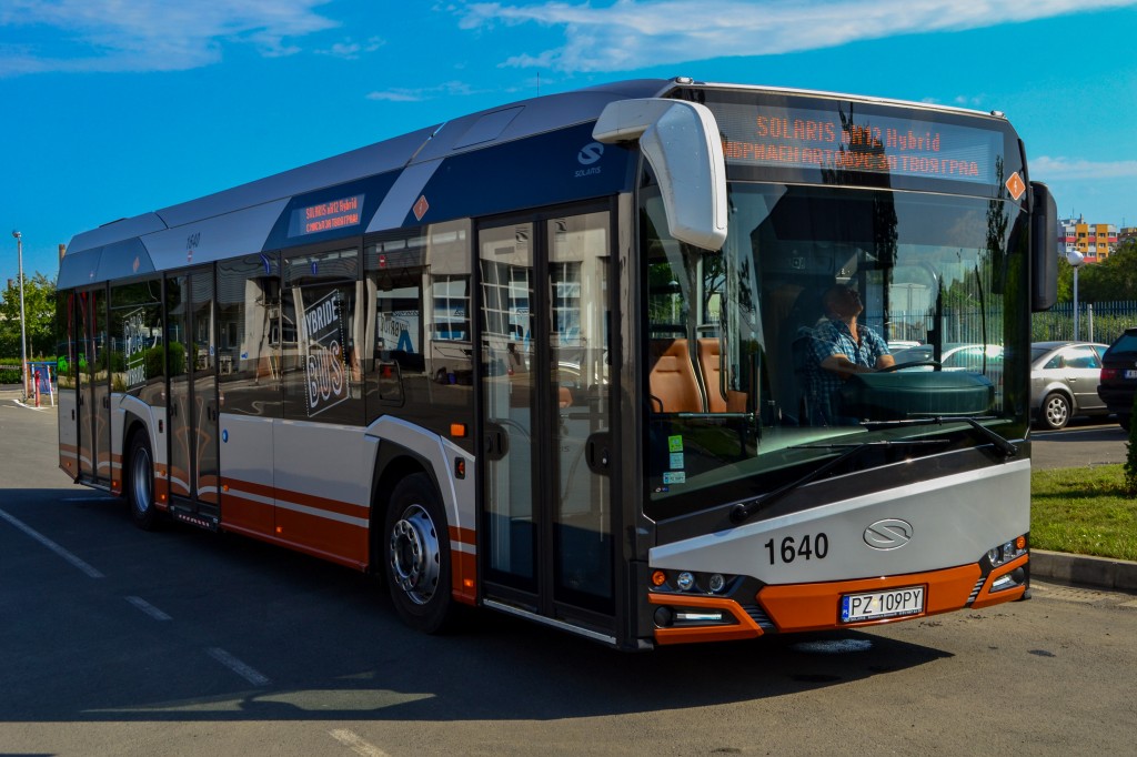 hibriden_avtobus-3