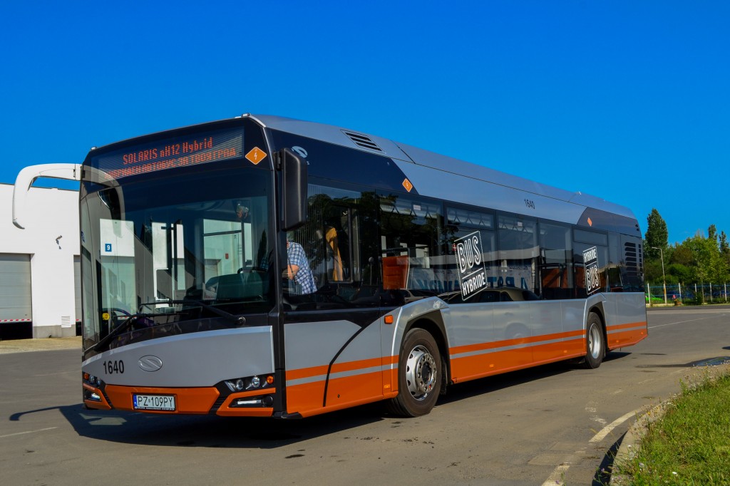 hibriden_avtobus-4